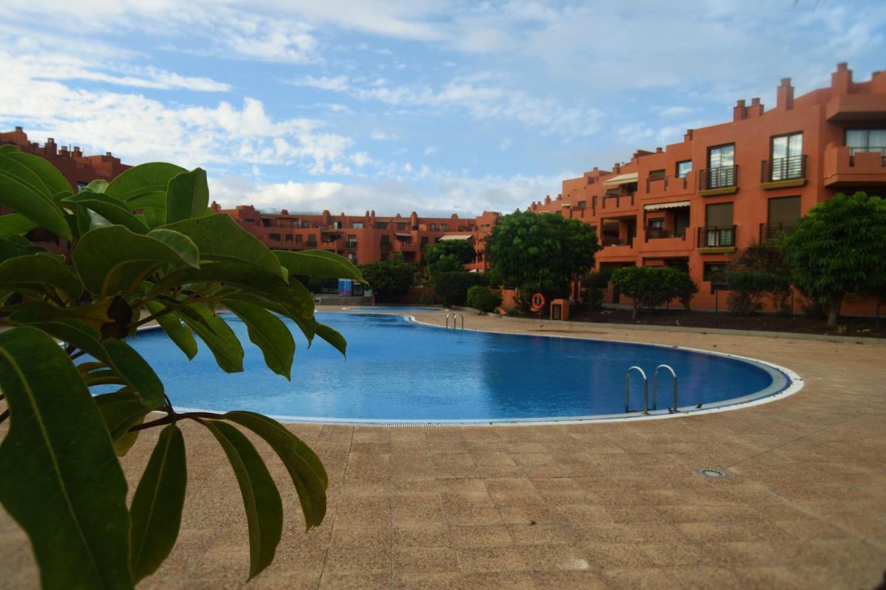 Alquilaencanarias El Medano Sotavento A, Terrace & Pool Apartment Exterior photo